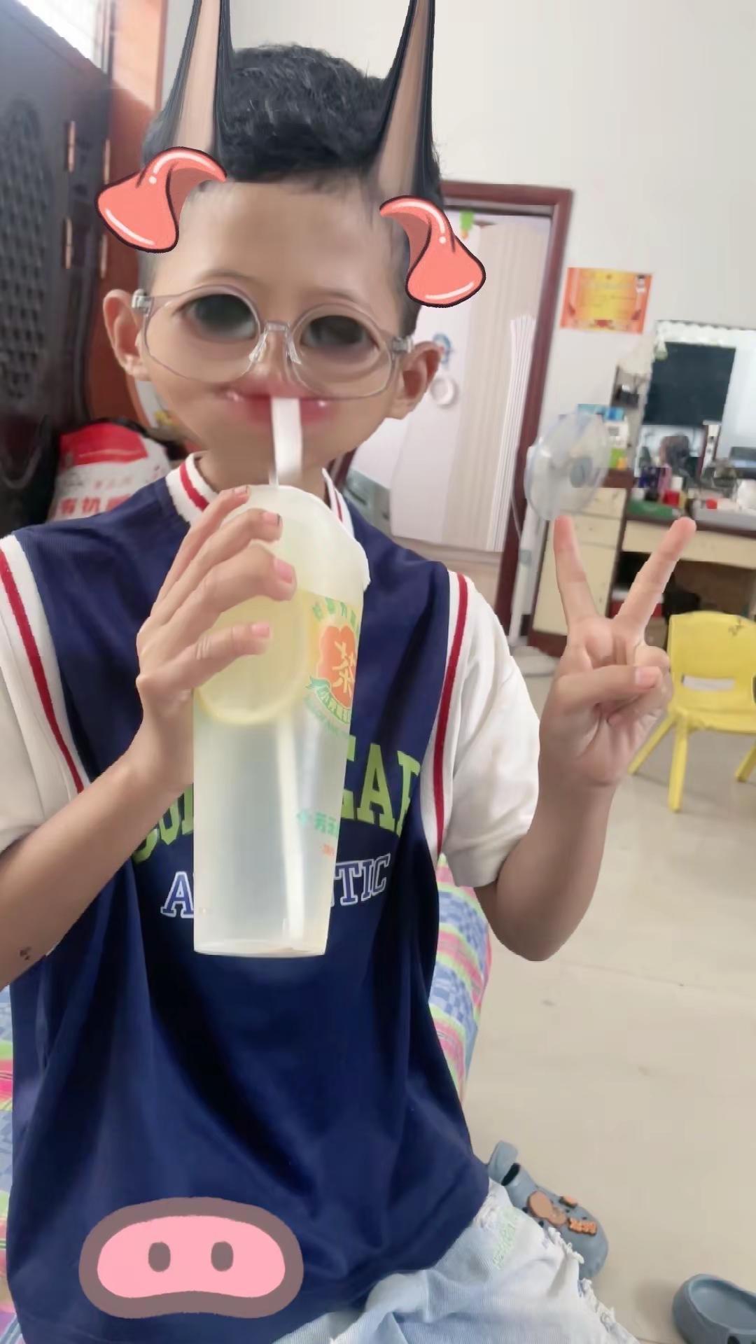 旧人不知我近况 新人不知我过往