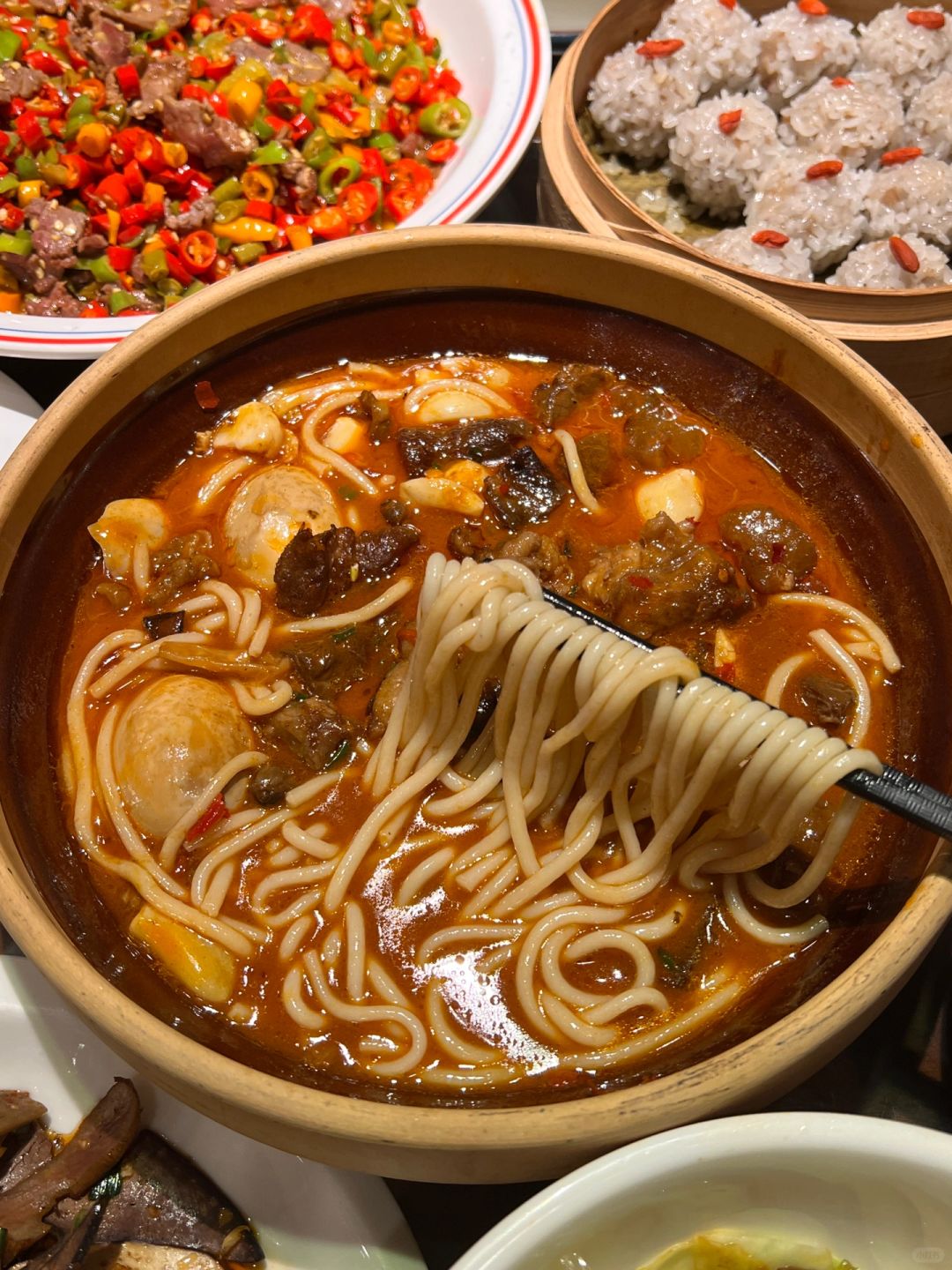 顺德的这个牛腩炖粉……真的好好吃啊！