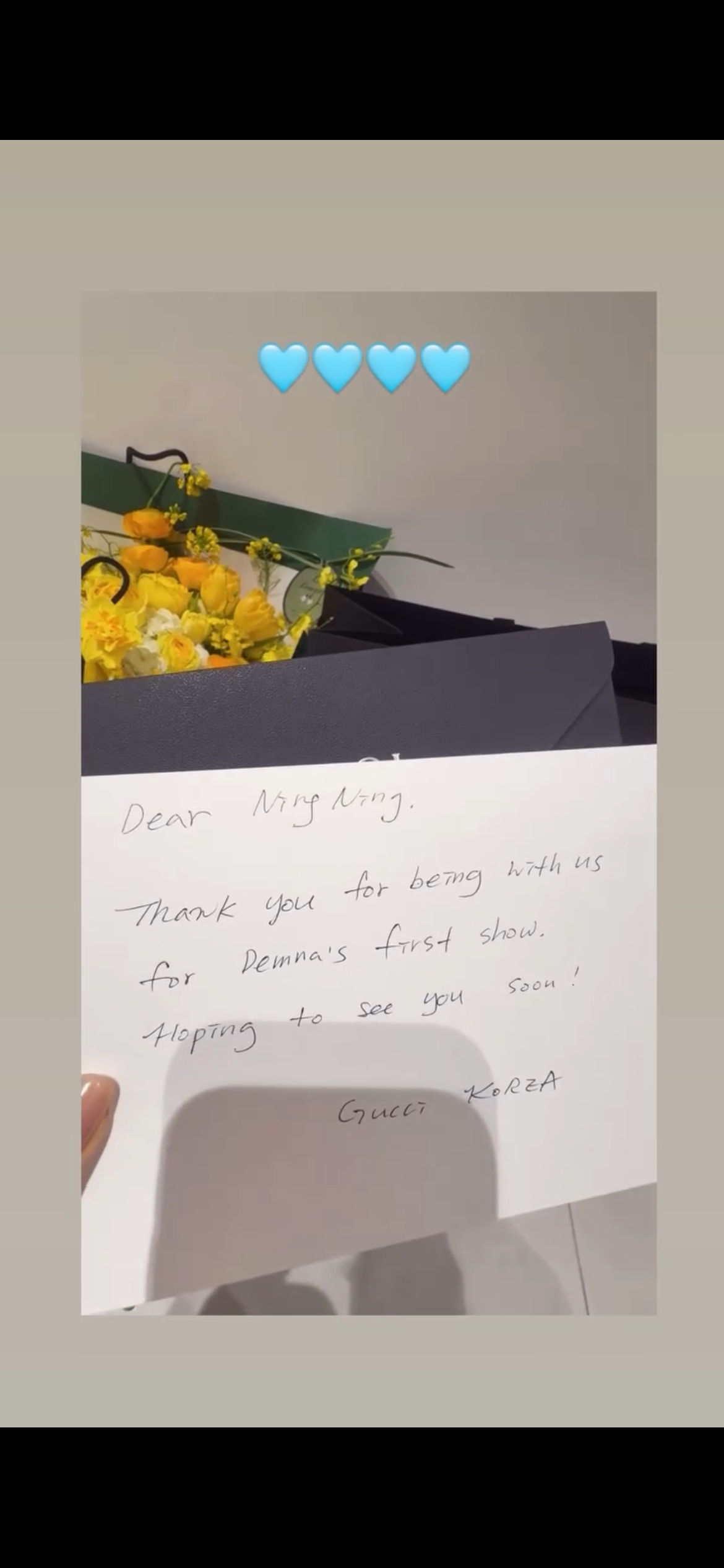 亲爱的宁宁感谢你和我们一起参加Demna的时装秀希望很快再见