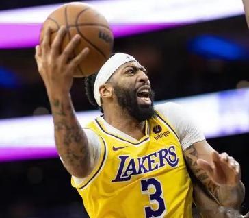 北京时间11月30日8点，星期四，NBA常规赛湖人客场挑战东部鱼腩活塞。


活