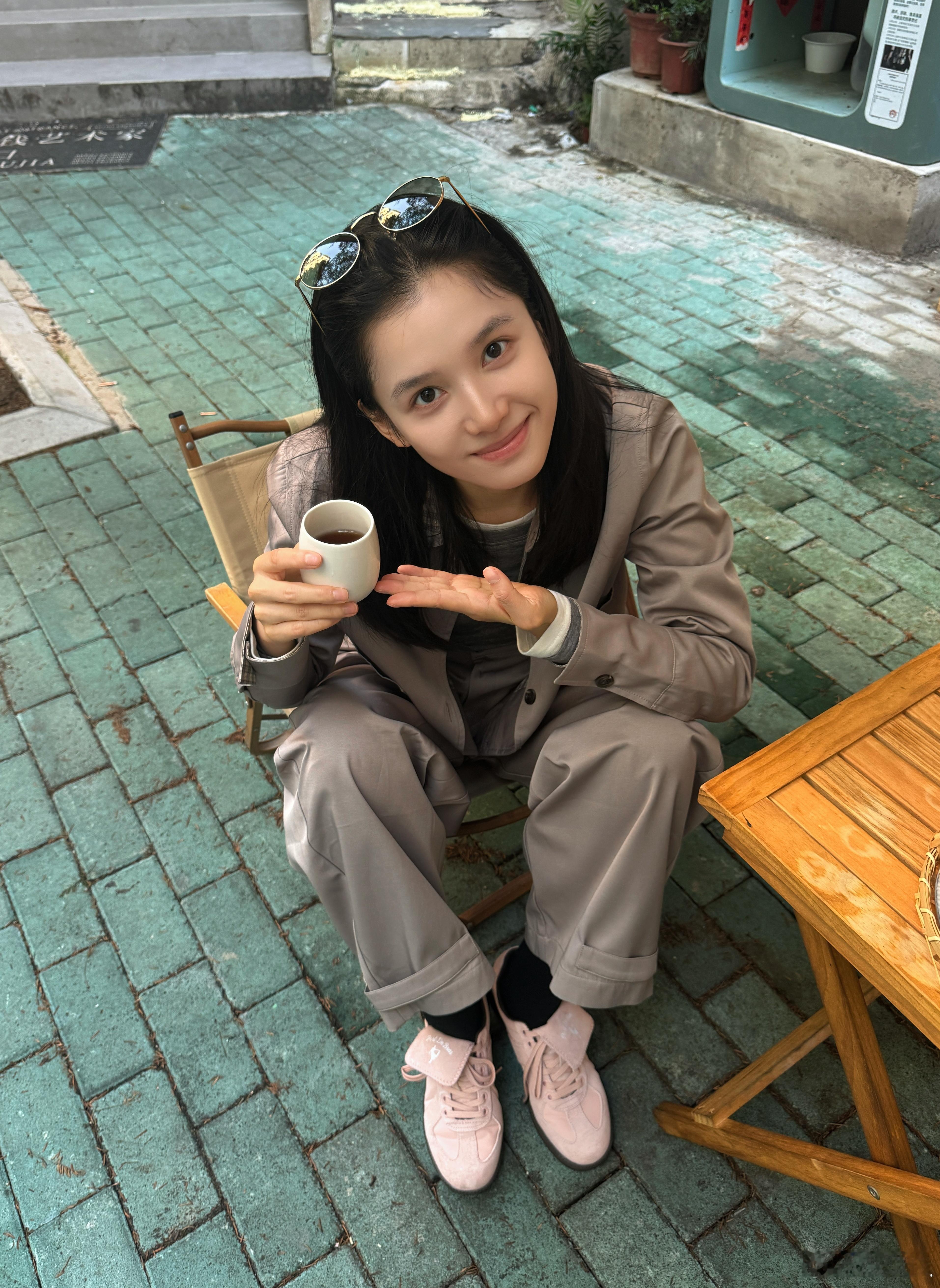 张婧仪10号聊天室张婧仪[超话] ​​​