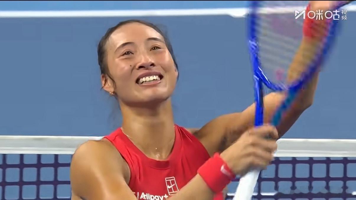 郑钦文再次证明了自己的实力！网球女王！！！郑钦文中网女单夺冠 ​​​
