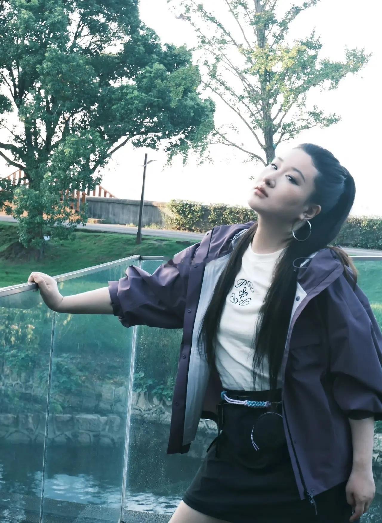 锤娜丽莎这次真的生气了“我确实没打针咋了，我敢发誓，你敢发誓我打针了吗？……”娱