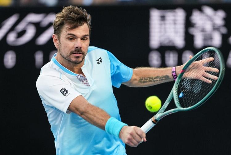 已经宣布本赛季结束后将退役的40岁瑞士网球名将瓦林卡，在澳网又进一步，持外卡出战