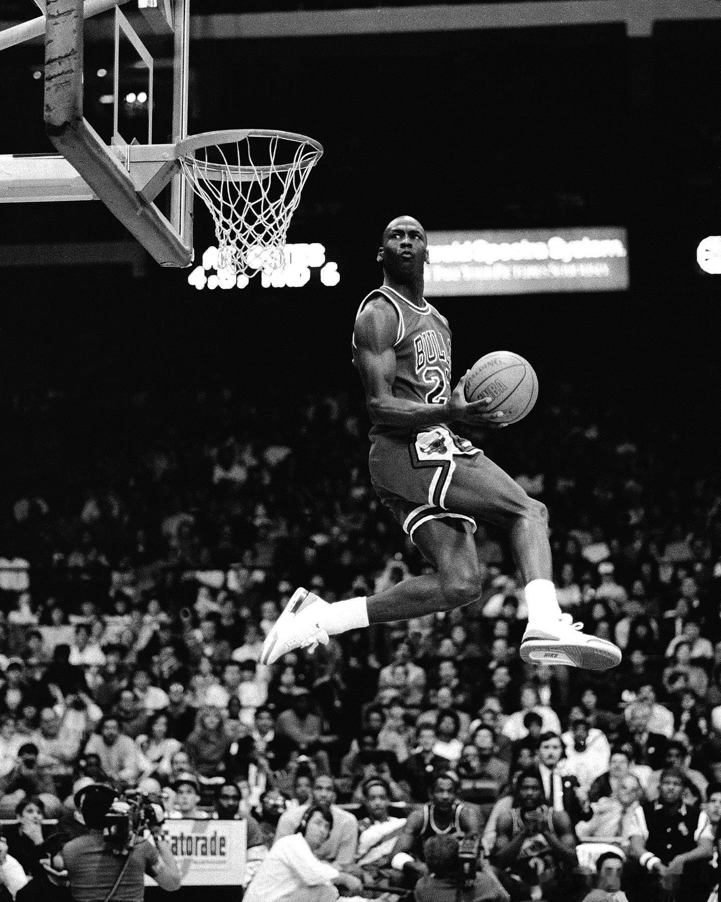 NBA[超话]  无愧篮球之神🏀 ​​​