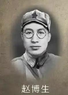 最近《伟大的长征》热播，遵义会议这场重头戏，看得很多人心潮起伏。不少细心观众发现