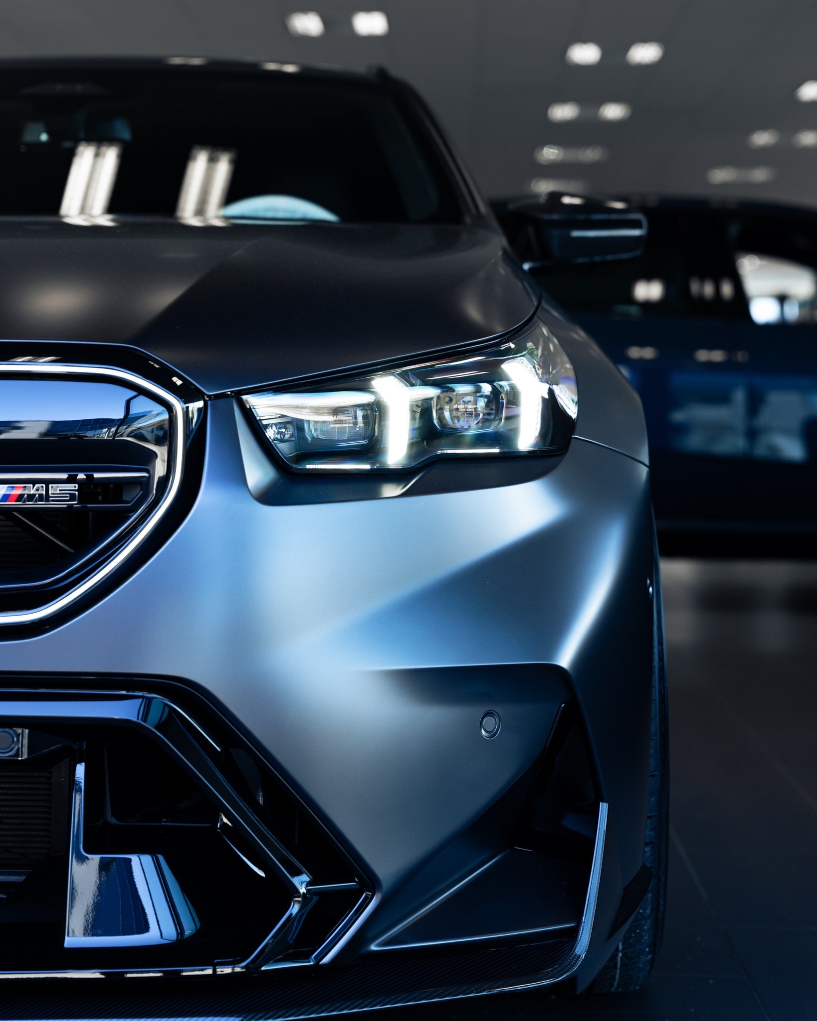 一台非常特别的BMW M5。🔥采用BMW Individual Frozen 