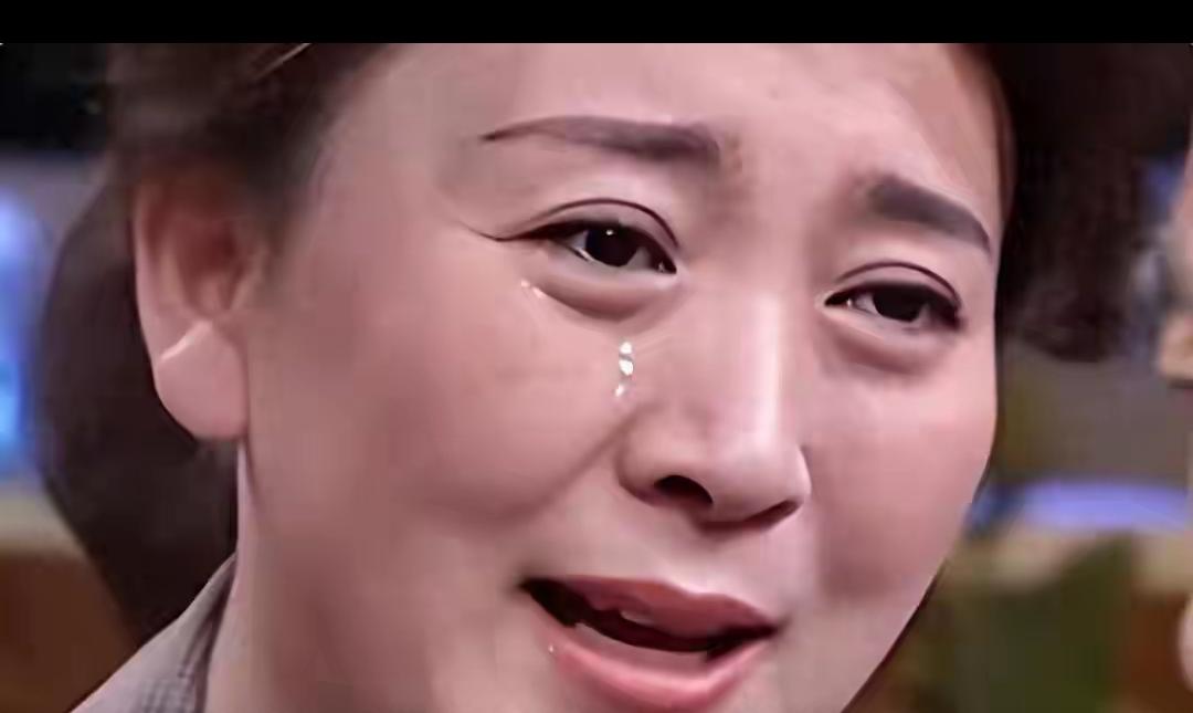 年入40万哭穷？闫学晶翻车，暴露明星最忌讳的傲慢
 
真没想到，李佳琦的“前车之