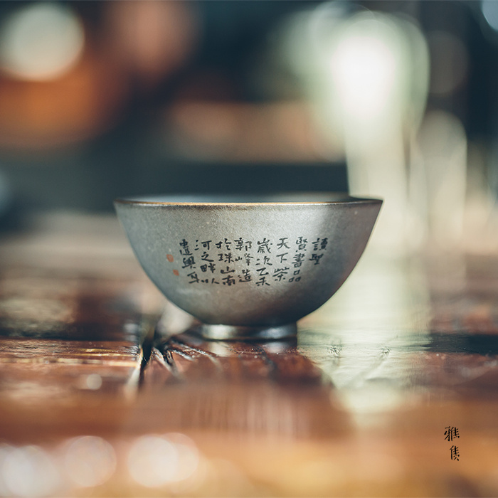 拆穿人多没意思， 心里默默的减分，之后慢慢地疏远，成年人的世界，讨厌一个人没必要