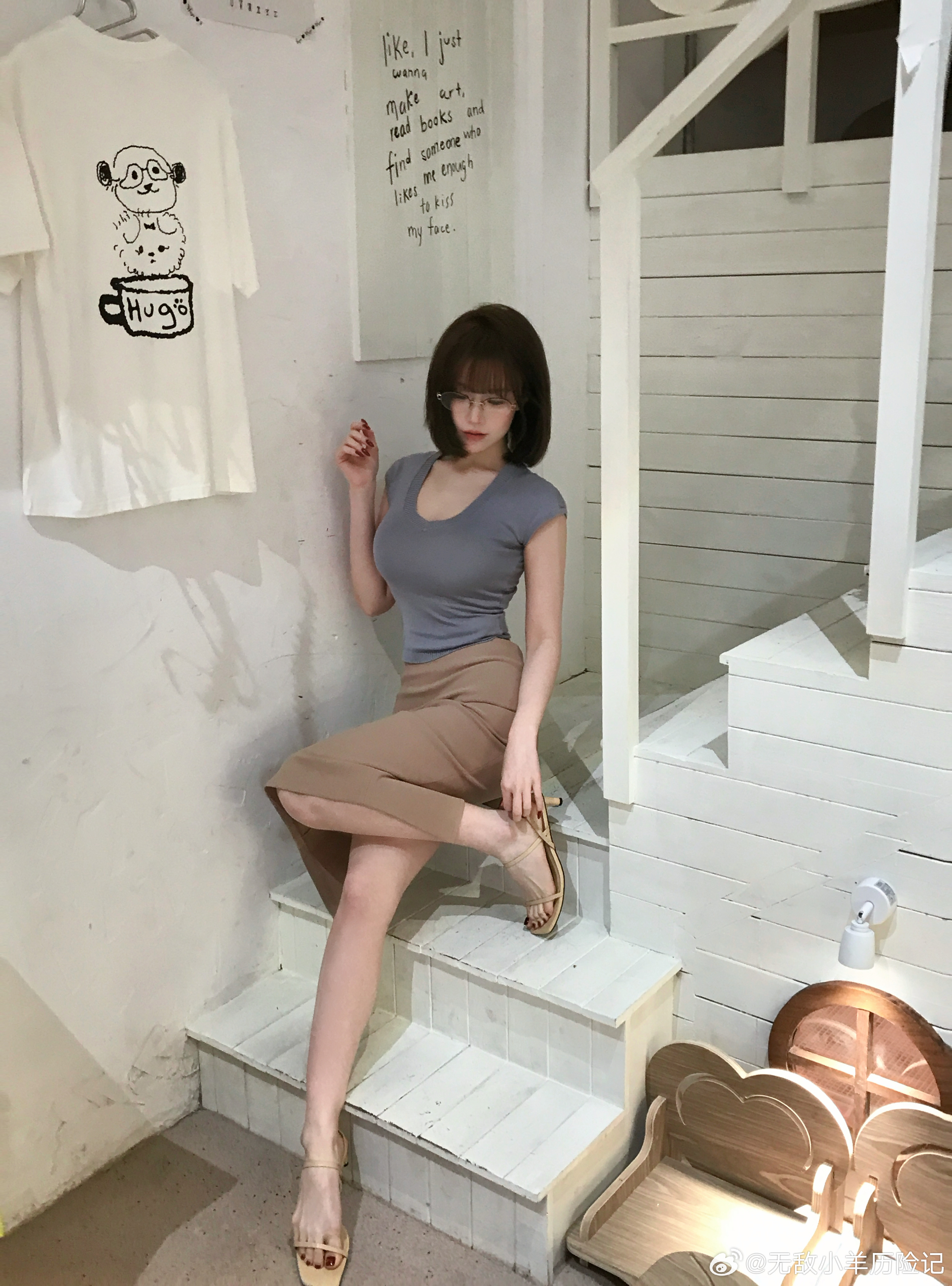 第一次做红色美甲 