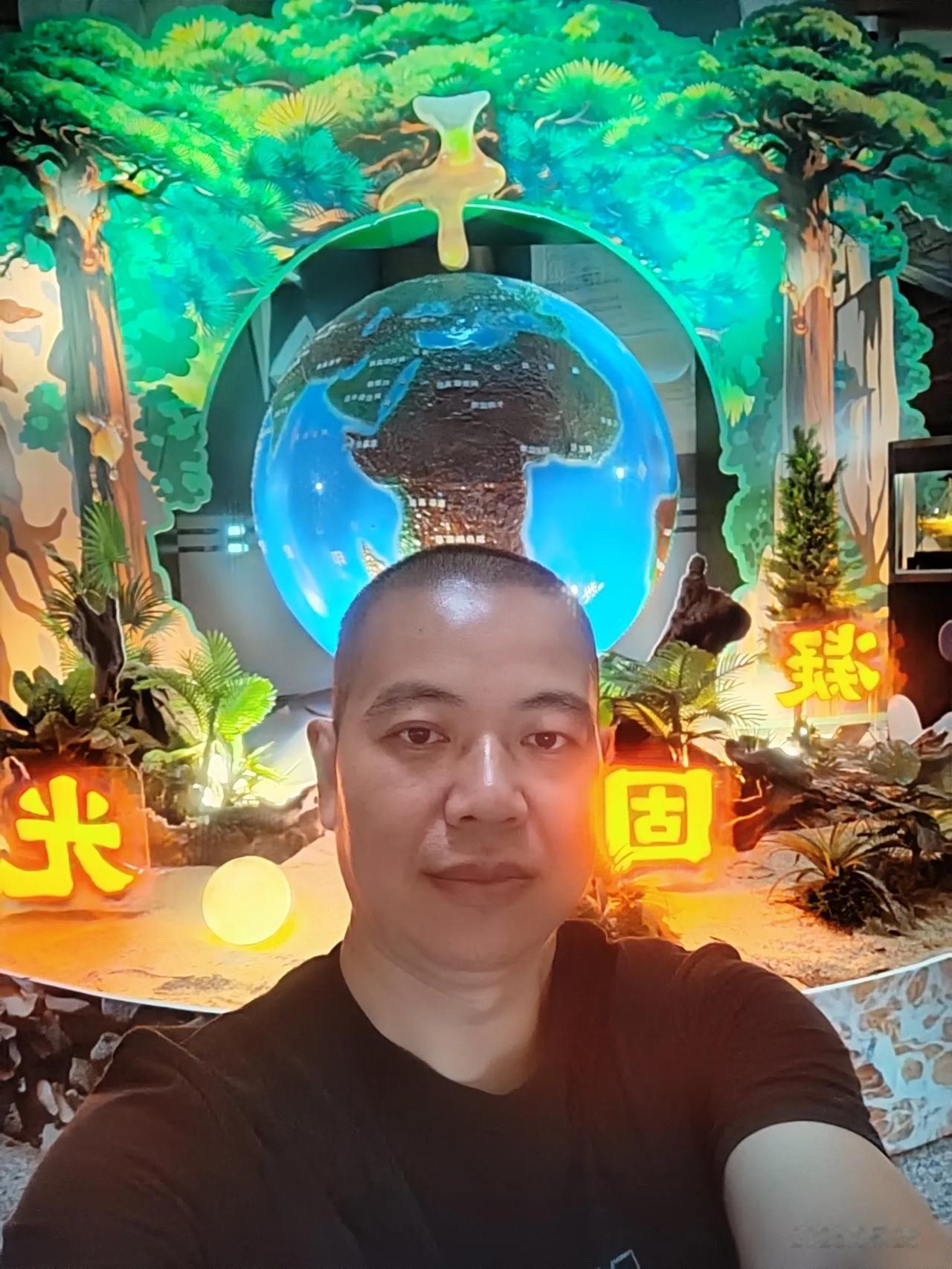 本人诚心诚意征婚，我来自湖南耒阳人，男，82年，单身无父无母无牵无挂一个人在广州