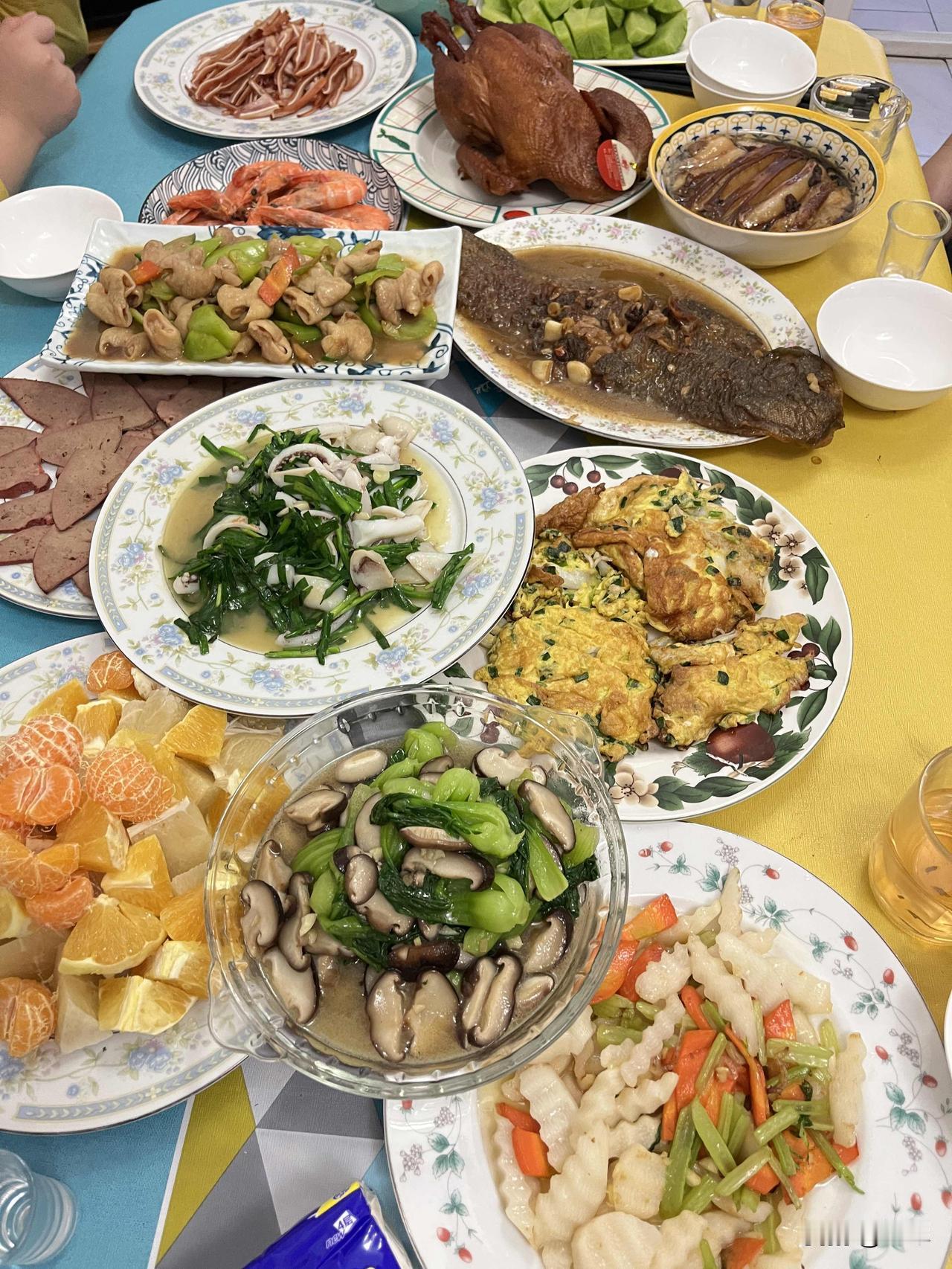 为什么每年大年初一的下午，会有一种莫名的失落感！
        因为过年真正的