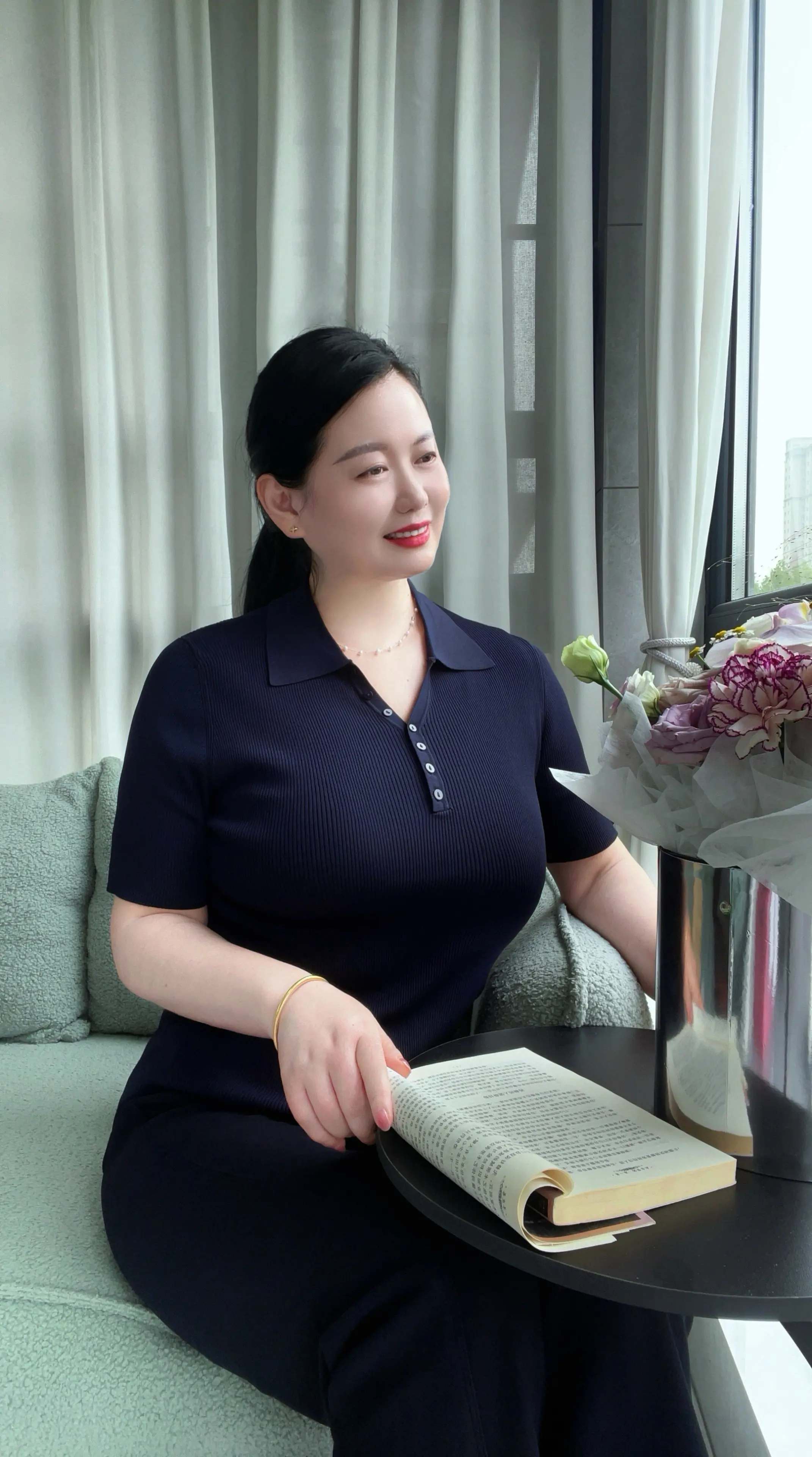 世上难断是感情，难求的是爱情， 最难得是友情，最难分是亲情， 最难找是...