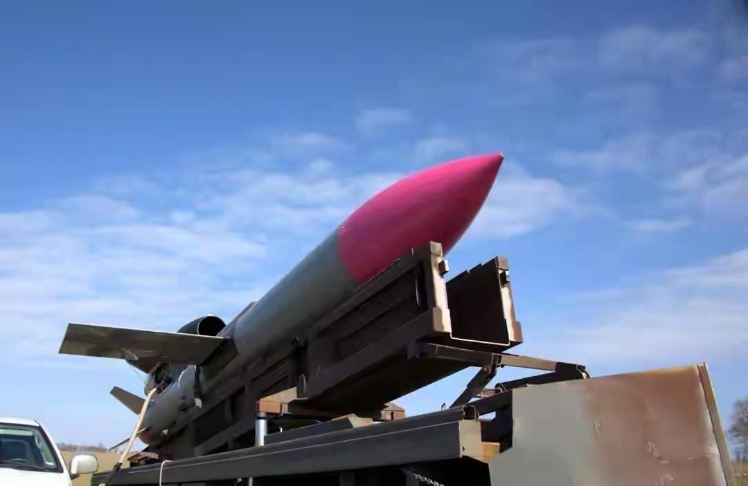 攻击俄军洲际导弹基地，或触发核反击条款，乌克兰这事惹的有点大