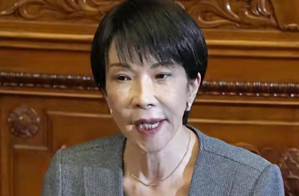 西边打架，东面遭殃，日本撑吃瓜被锤第一人！
美伊以战争刚打的时候，小本子还在发言