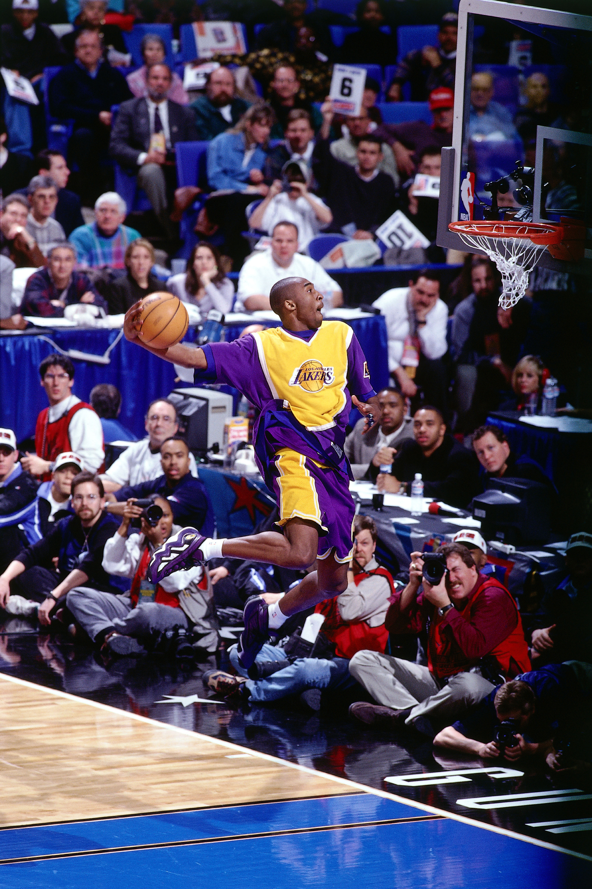 用青春爱着的人，始终美好❤️科比退役的第3588天&科比睡着的2206天，mis