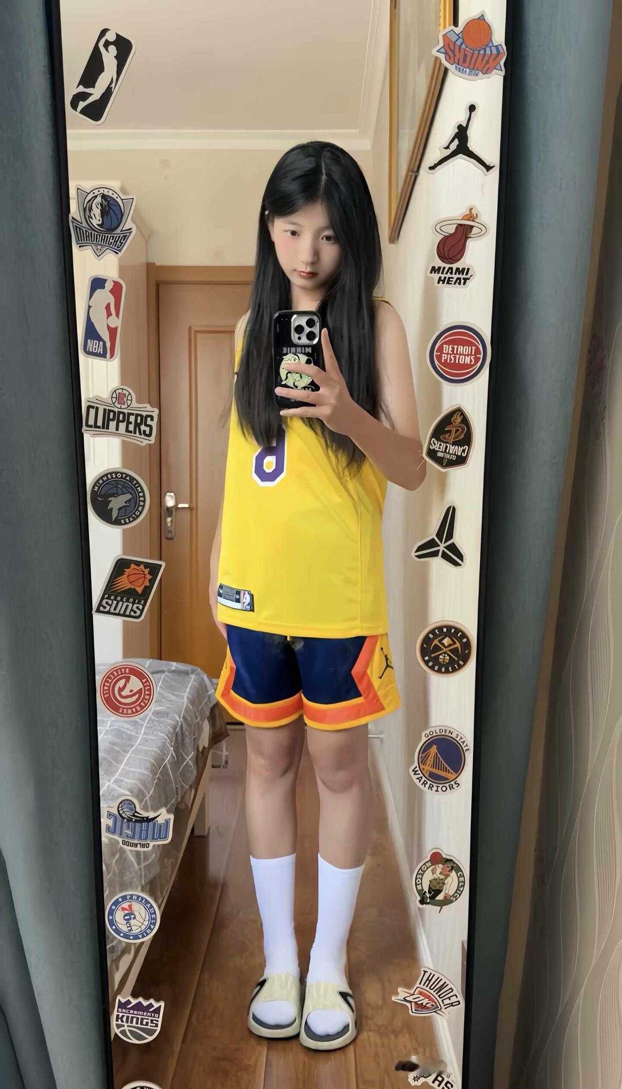 我都这么菜了 为什么还不是你的菜
美式穿搭 詹姆斯