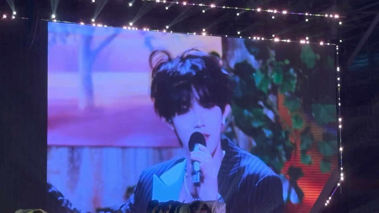 苏新皓说我爱你们[苦涩][苦涩][苦涩] ​​​