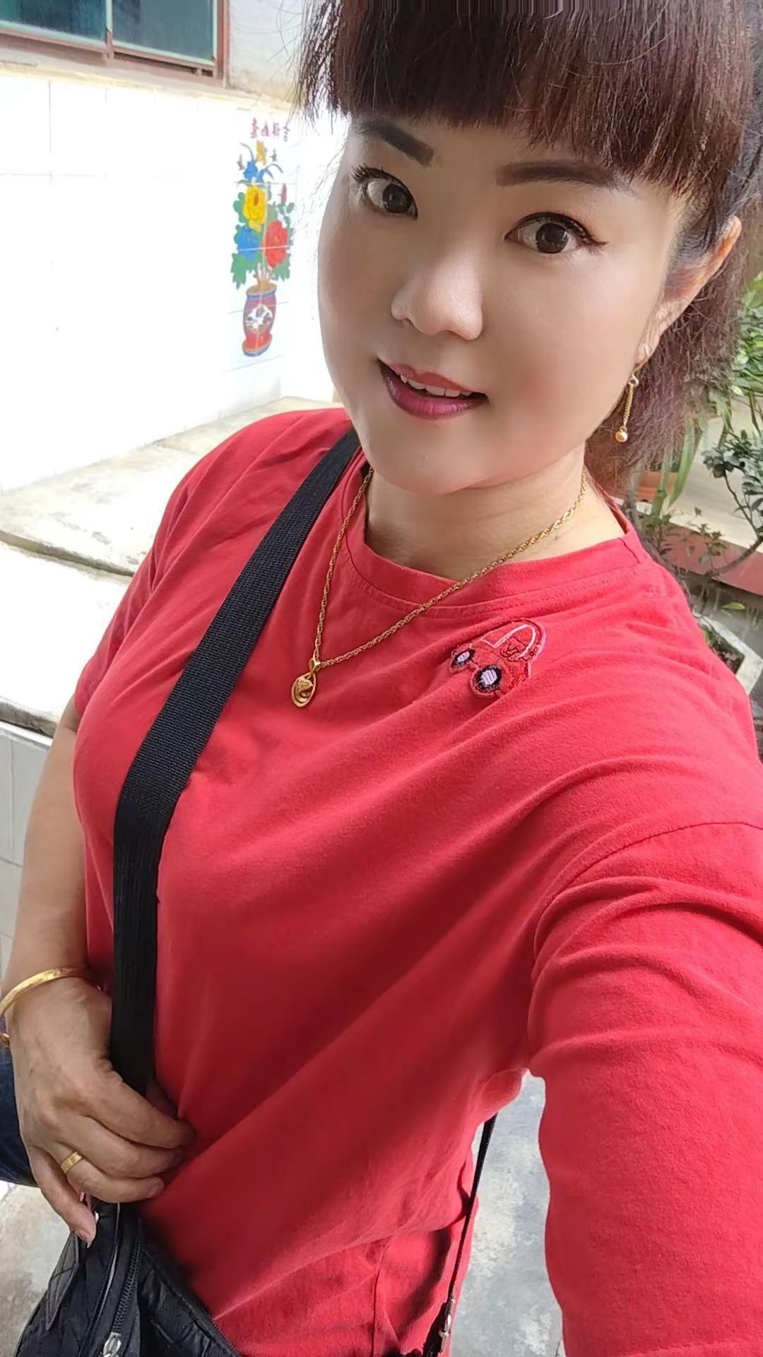 到了装嫩的年纪了 😰😰😰