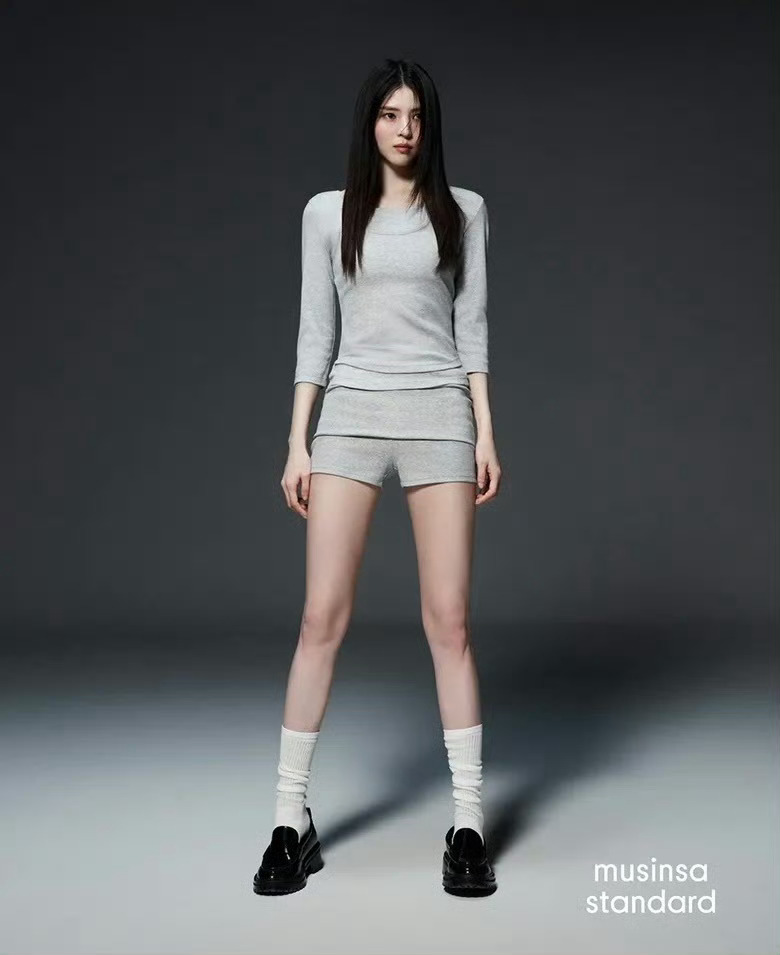 韩素希 × MUSINSA STANDARD S/S 2026风格大赏