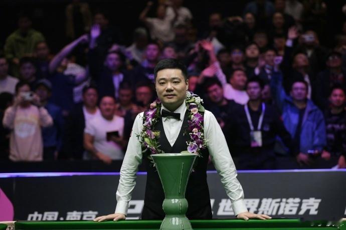 #丁俊晖夺冠发文#2024斯诺克国际锦标赛，丁俊晖战胜韦克林，夺得职业生涯第15
