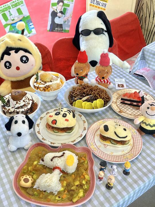 ੯‧̀͡⬮\.藏在五马街的snoopy小食堂 好可爱~