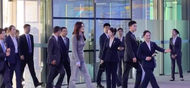 不搞左右逢源那一套，大陆回应郑丽文访美释放明确信号

4 月 29 日，国台办针