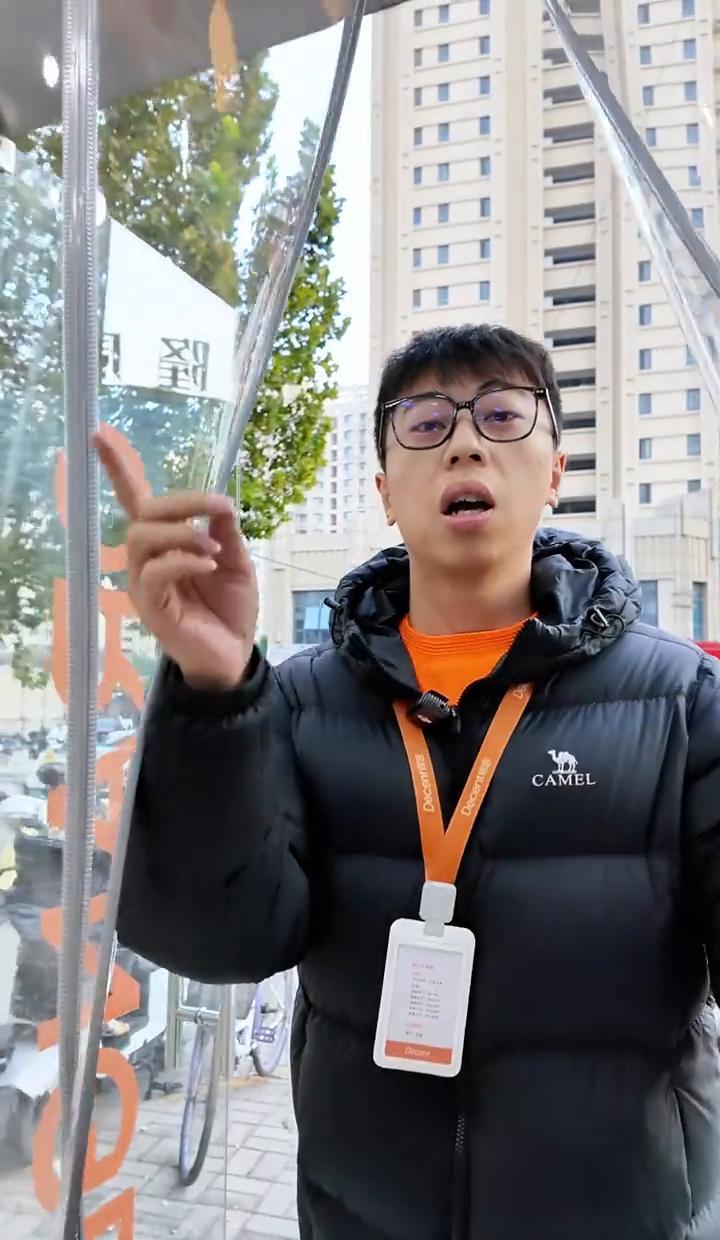 订单没接就打包，白忙活一场。
骑手催得冒烟，货还没弄好。
用mini橙一勾“已接