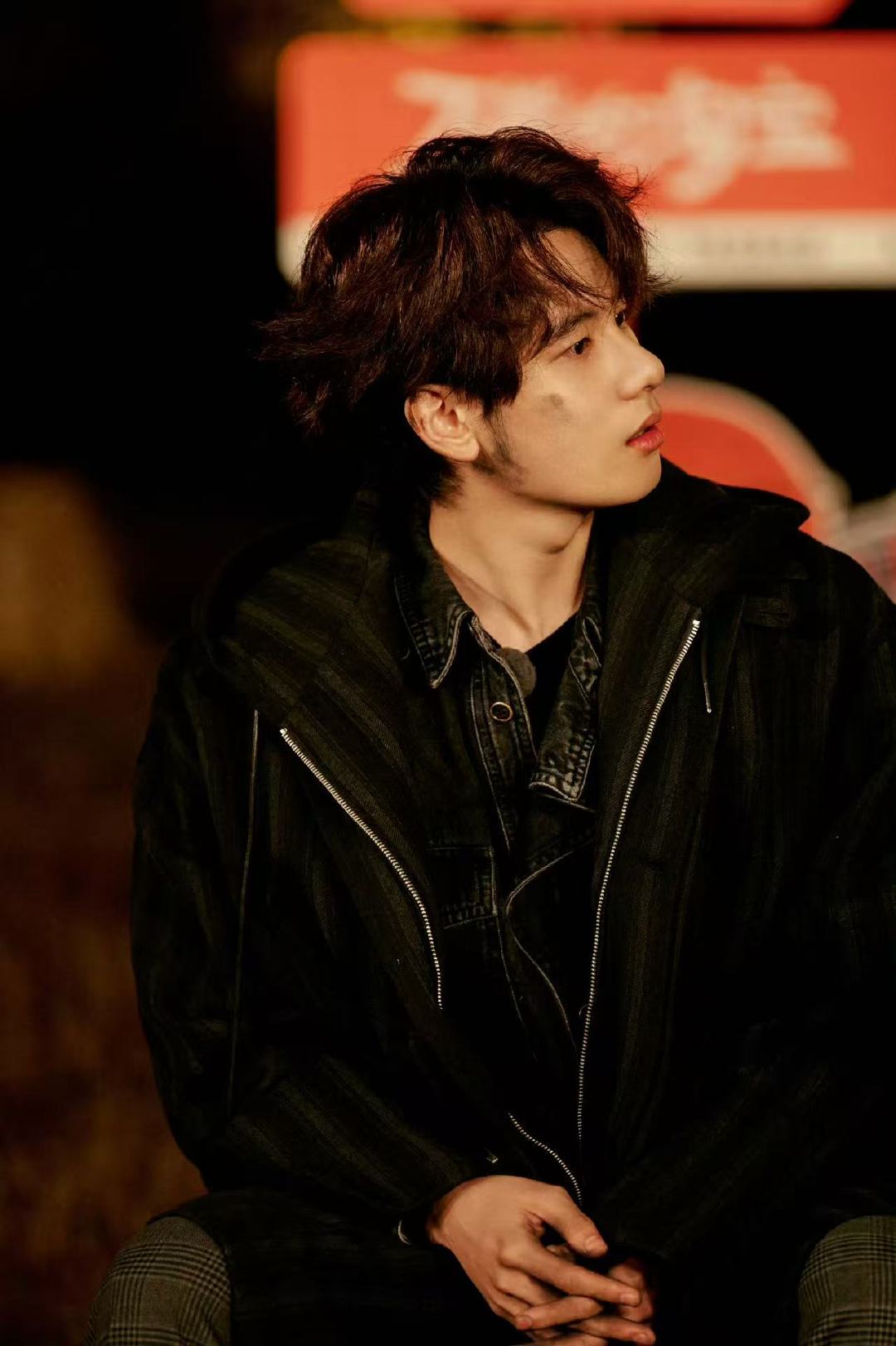 胡先煦变身小黑猫 