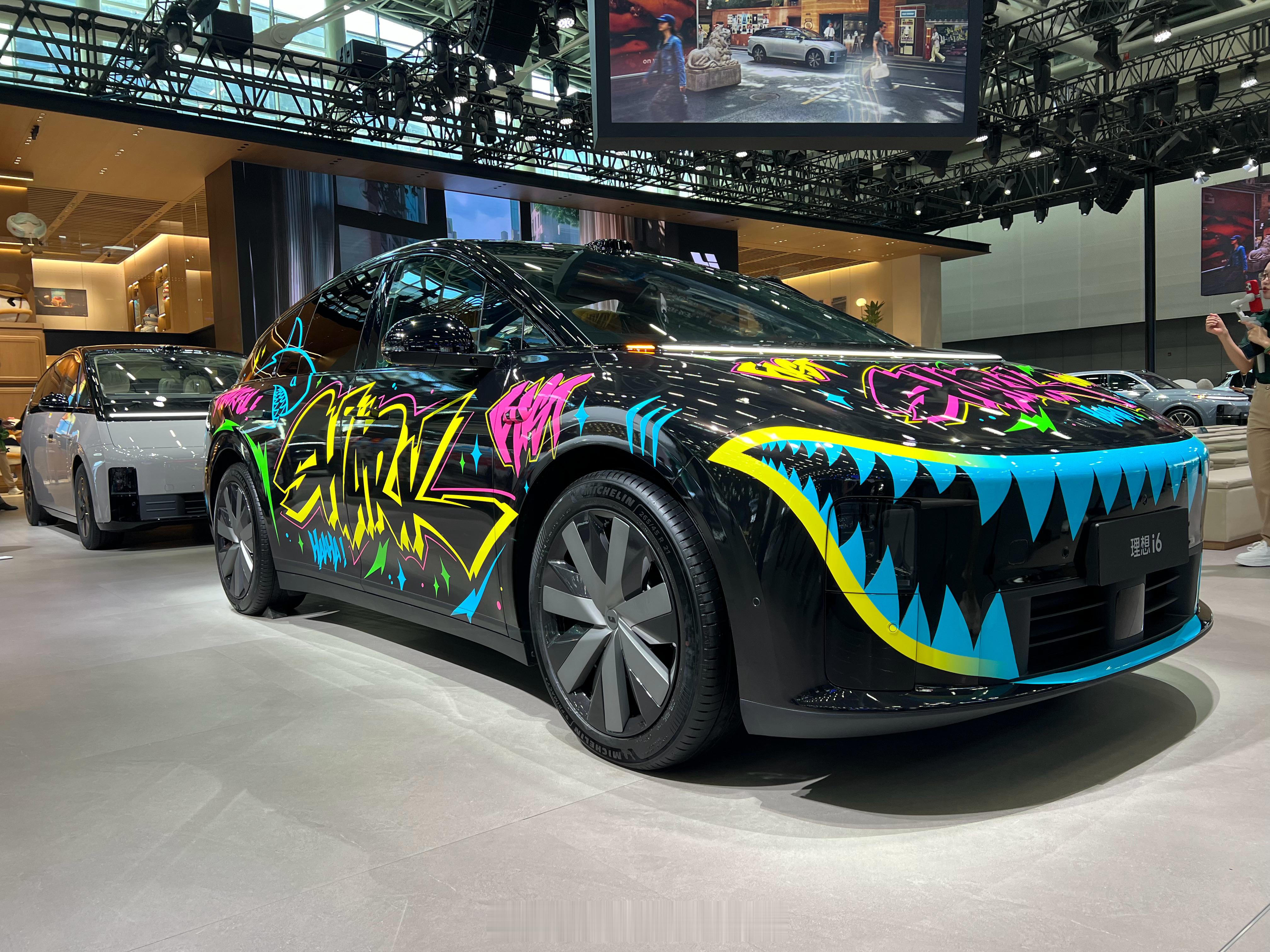 来广州车展看“鲨鱼”啦……🦈🦈🦈 