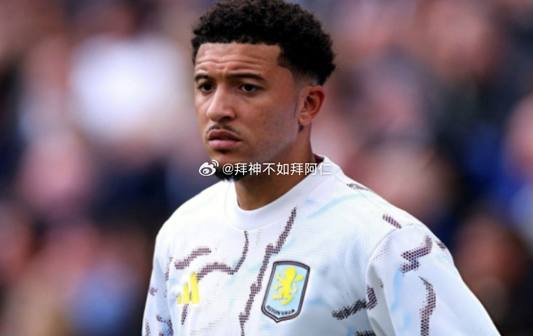 据德天空报道，考虑到布兰特希望前往国外踢球，目前多特蒙德正在寻找合适替代者，队内