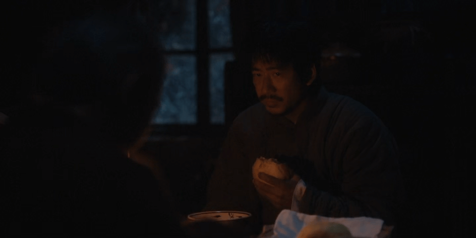 他们从未将我们当作人 罪行累累的过去，不能被美化，更不能被遗忘。每一次回望，都是