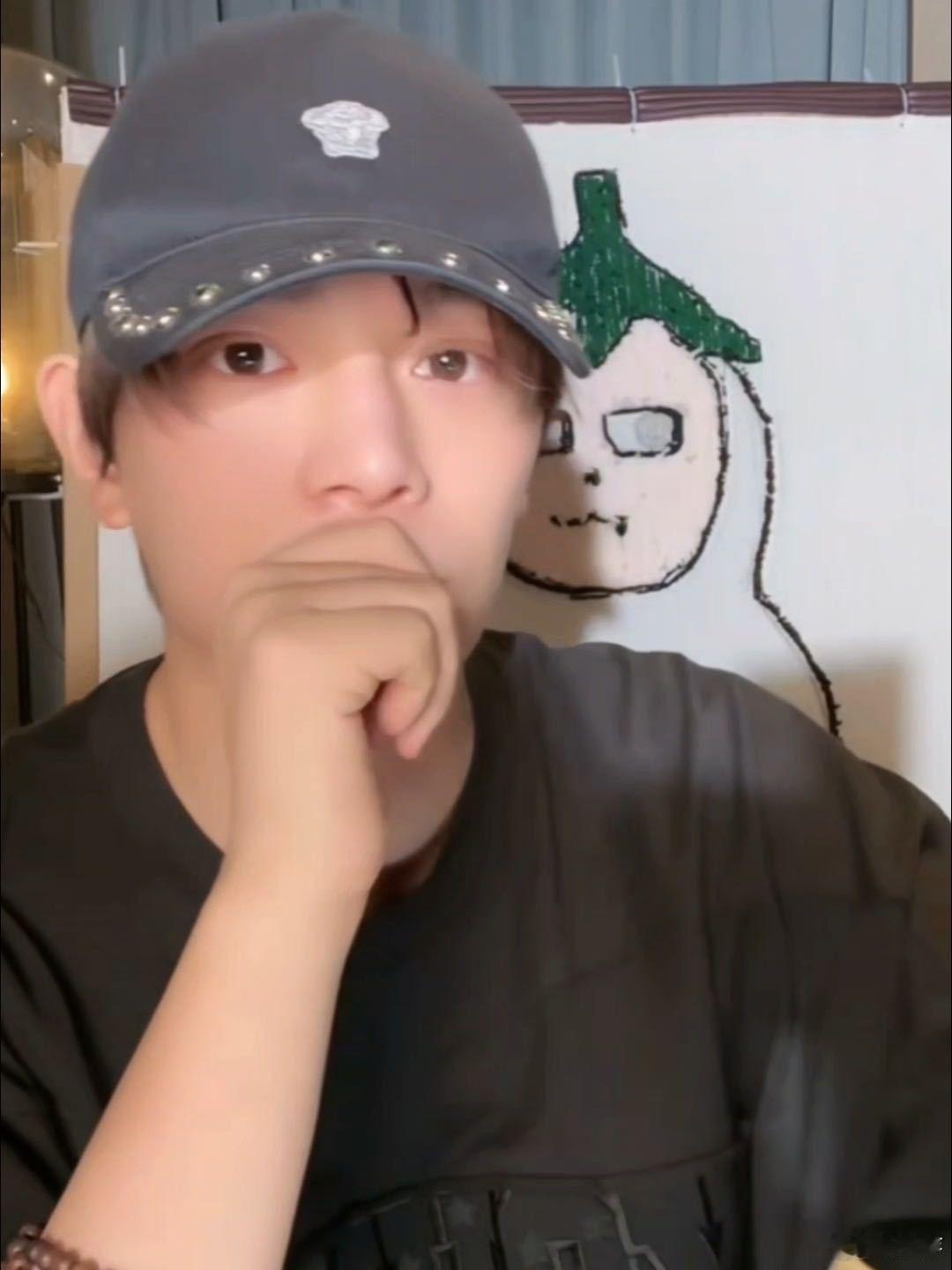 丁禹兮报销粉丝过年路费丁禹兮没去跨年晚会的原因 原来丁禹兮没去跨年晚会是在这陪我