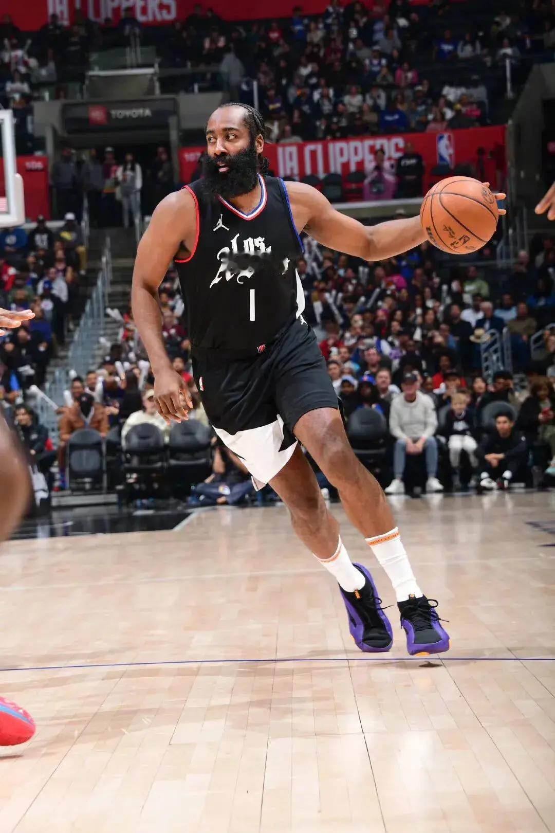 詹姆斯-哈登的NBA职业生涯截止至今:1从未在 3-1领先的情况下被逆转2 从未
