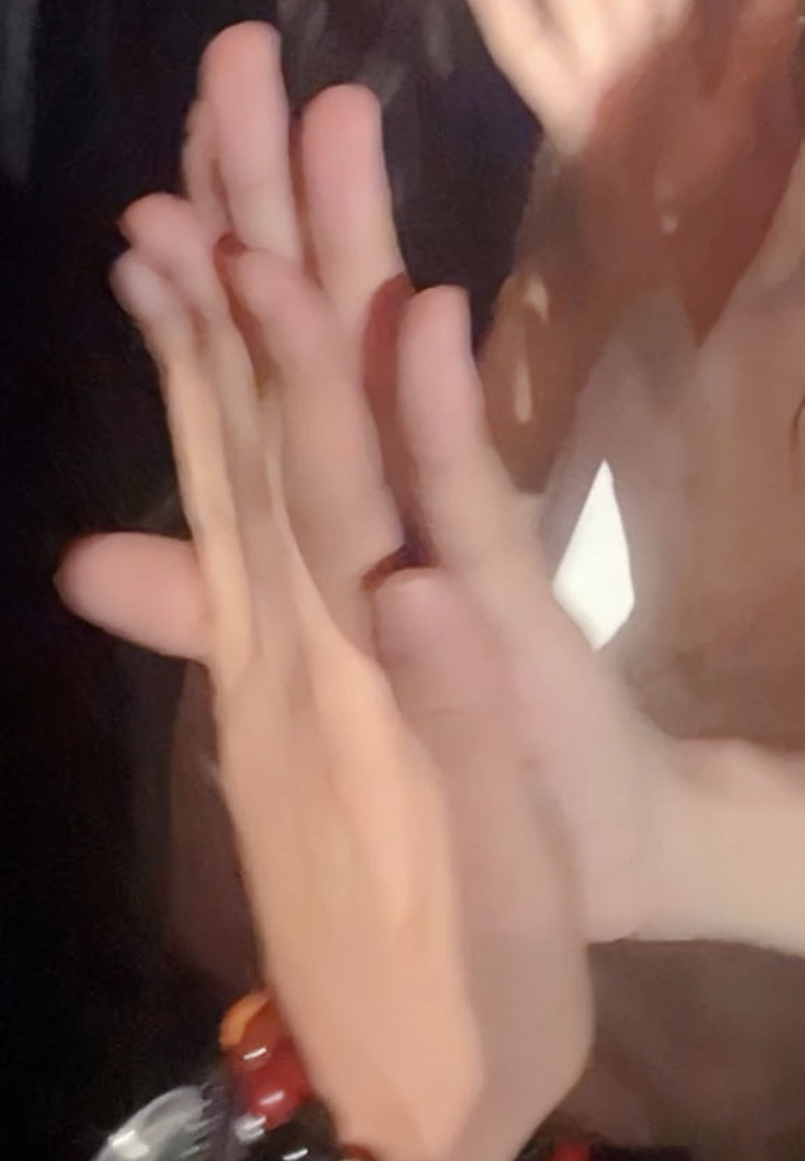 好了知道你爪子很大了！ 