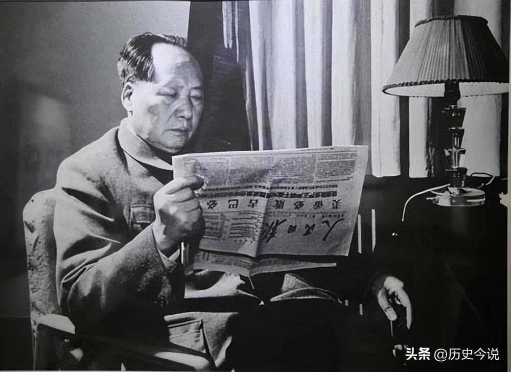 曾护送毛主席进京，1958年遭连降十级，主席直言：我亲自过问
 
阅读此文前，诚