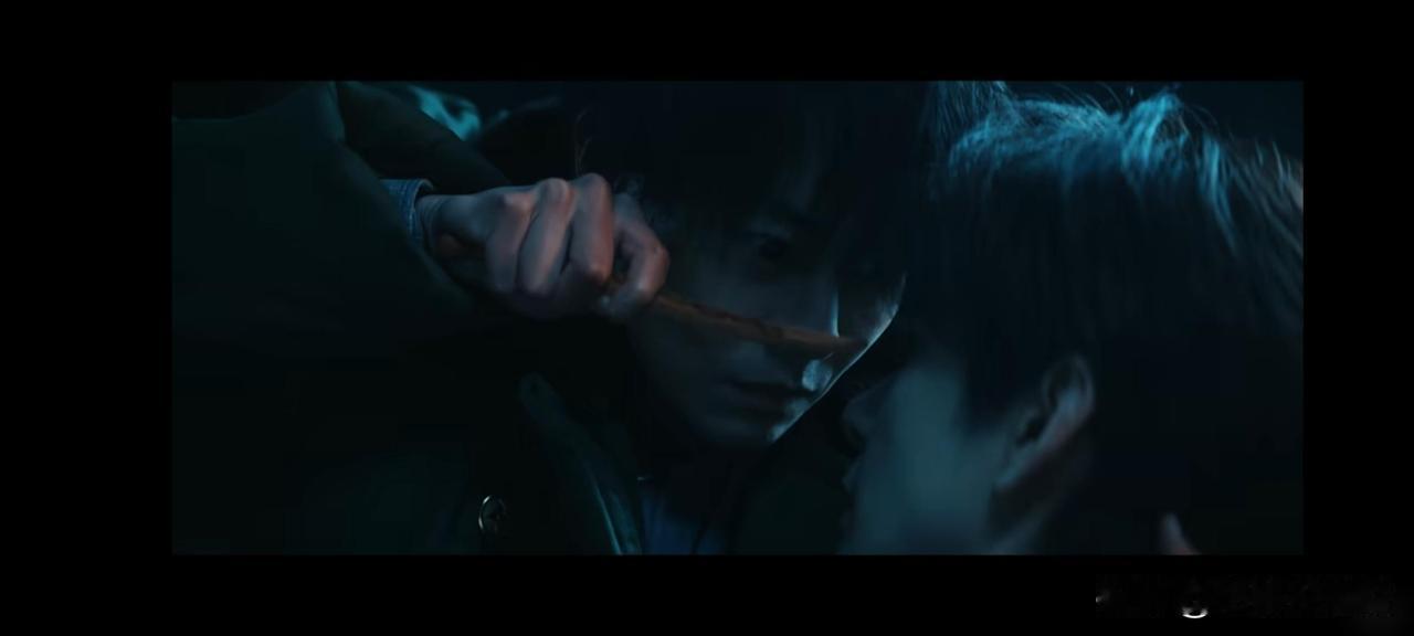 一闪

#枭起青壤#