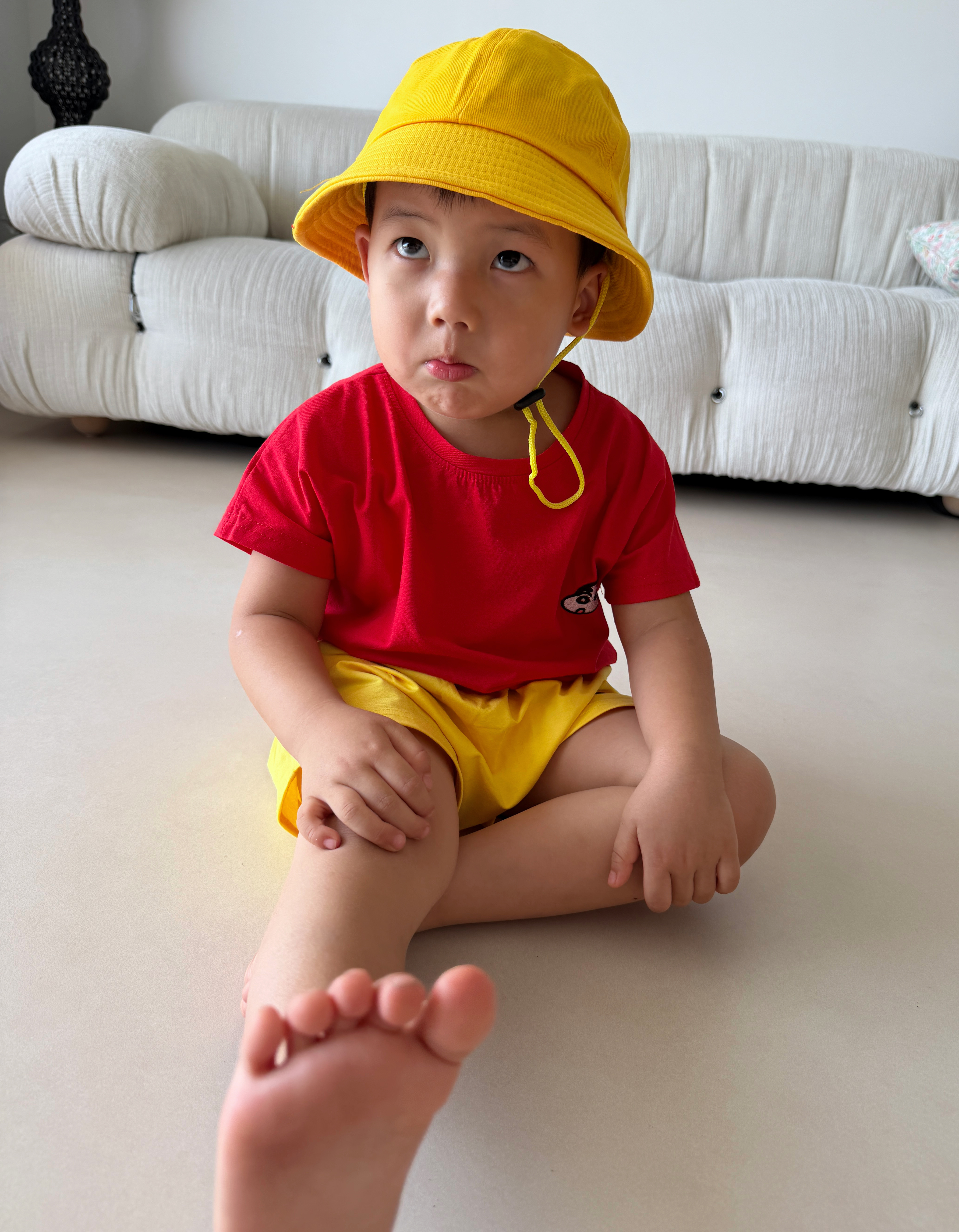 今天是爸爸第一次接阿琛放学。交代了下班级，应该不会弄错吧。[doge] ​​​