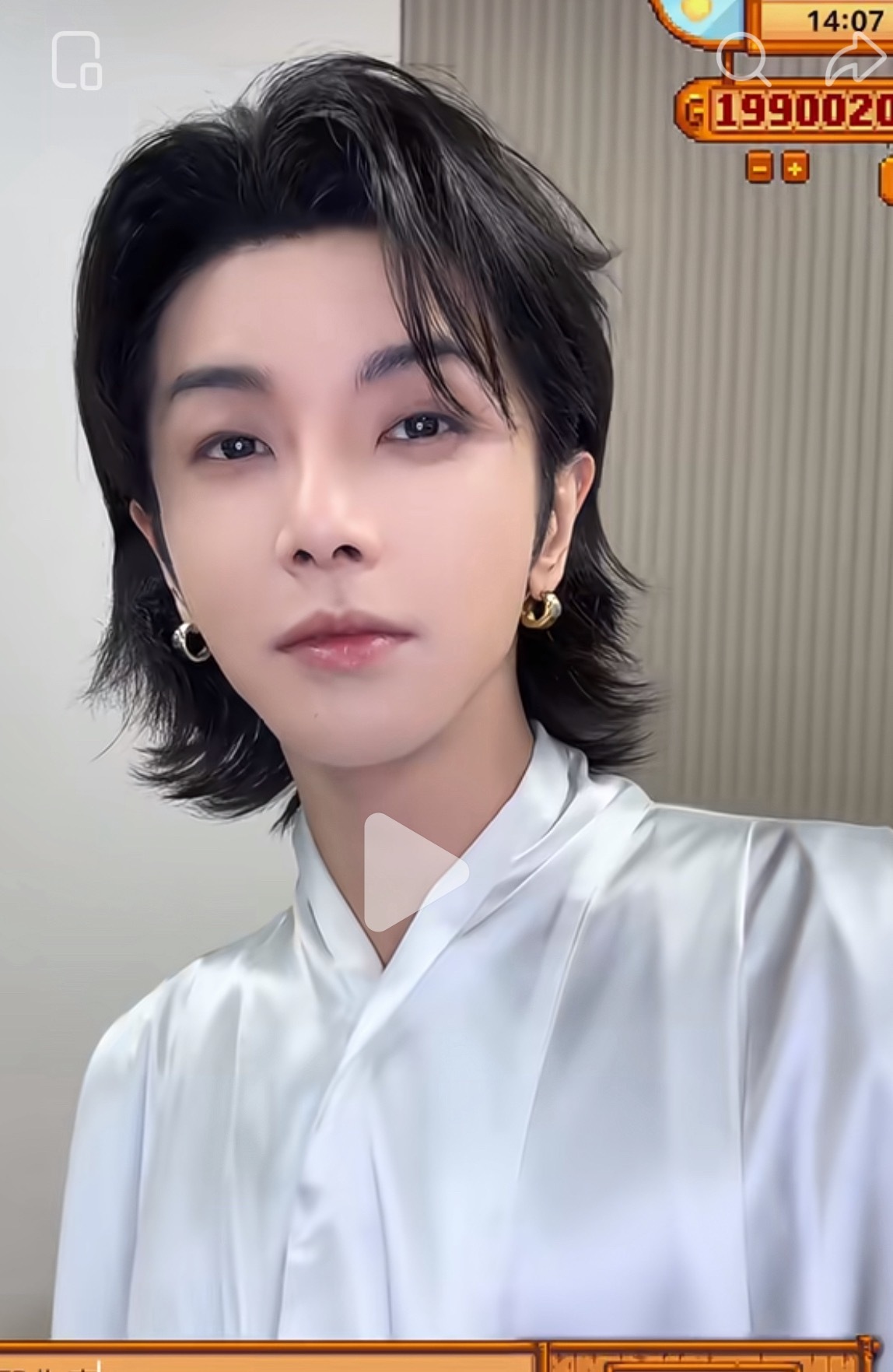 为什么用如此暧昧勾引湿漉漉黏糊糊这样那样的眼神看着我 