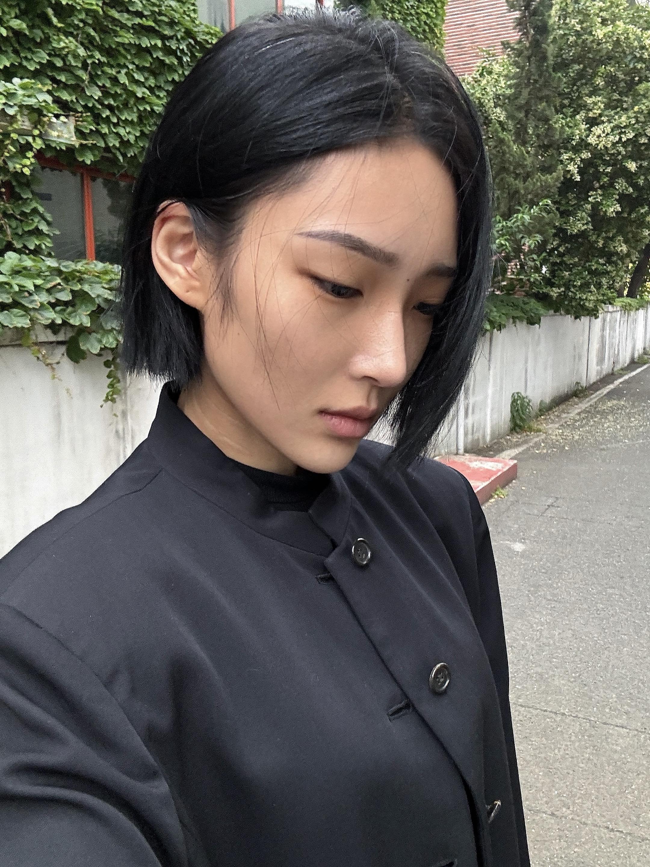 梦里我逃了，风声太紧，我剪了头发烧掉证件 换了身份，醒来才发现逃跑的人...