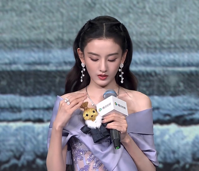丁禹兮宋祖儿这两张脸赢麻了丁禹兮宋祖儿古装演技派最严厉的父母 丁禹兮宋祖儿这两张