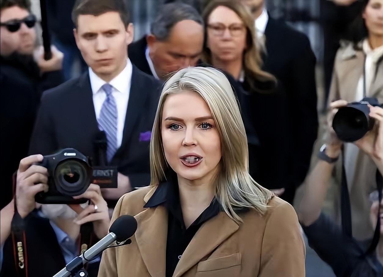 美国不挺日本让高市早苗失望！

12月12日，美国白宫发言人莱维特表示：特朗普一