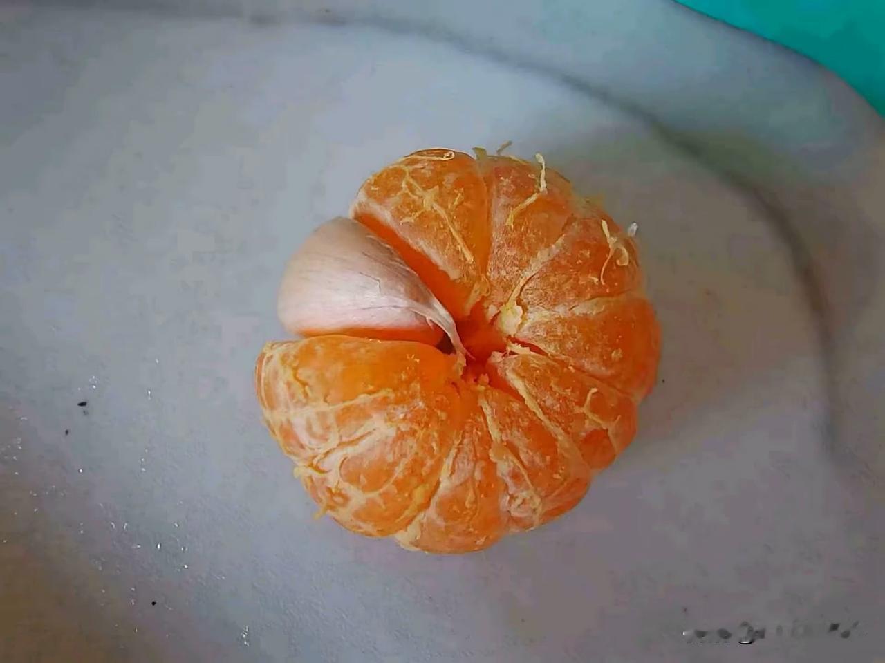 就“蒜”挤进去，也是“橘”外人！