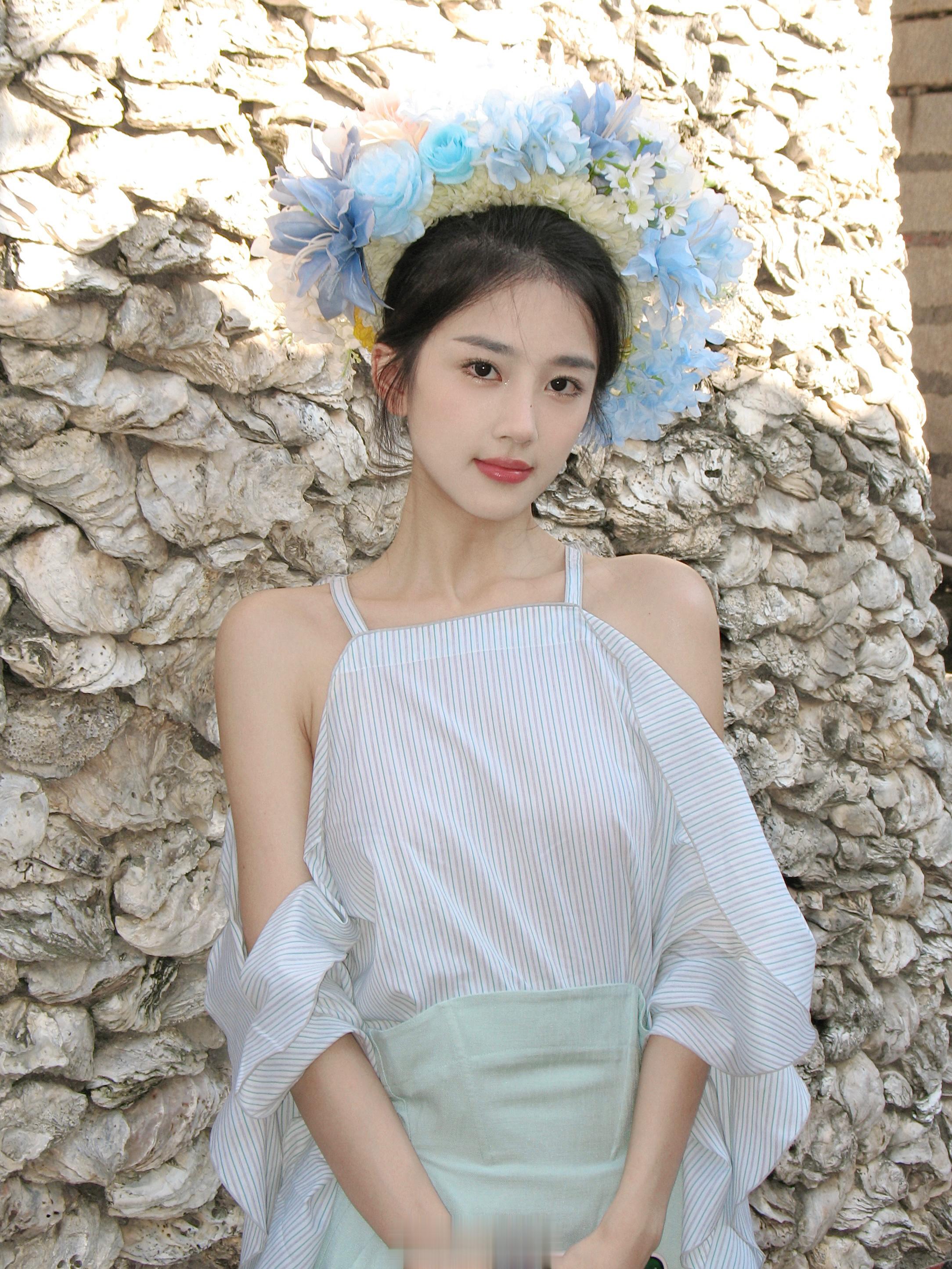 “今生戴花 来世漂亮” ​​​