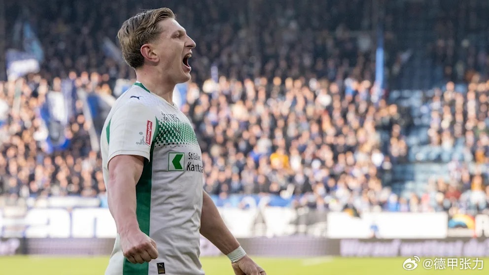 霍芬海姆成员大会上，竞技总裁席克尔宣布瑞士前锋福格特将要加盟。这位效力于圣加仑的