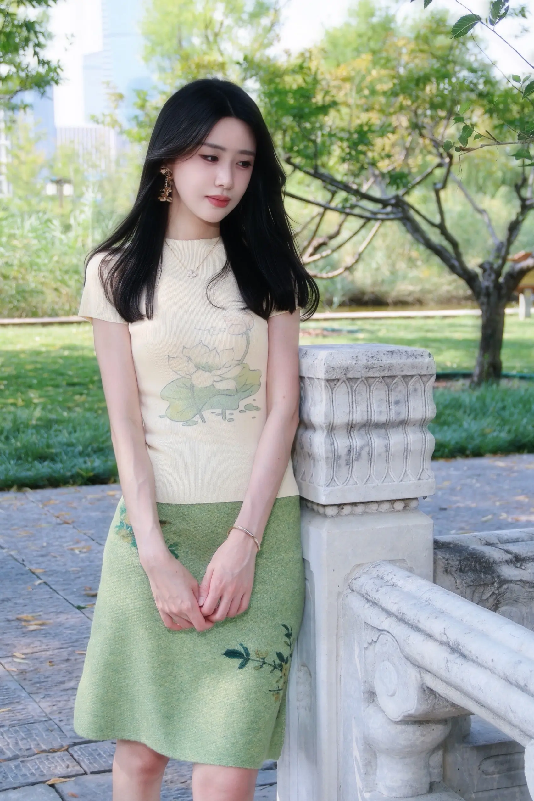 女孩，你已经走到这里了，以后你还会走得更高更远，好运与你常在，别害怕。