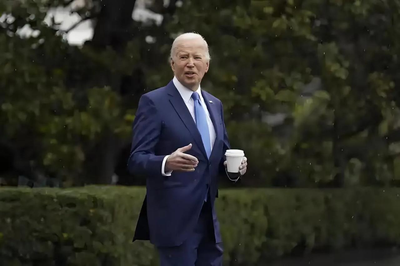 希望拜登早日登天，四年，坏事做尽，下台前还向湾湾售武器。

第一、俄乌战争，死伤