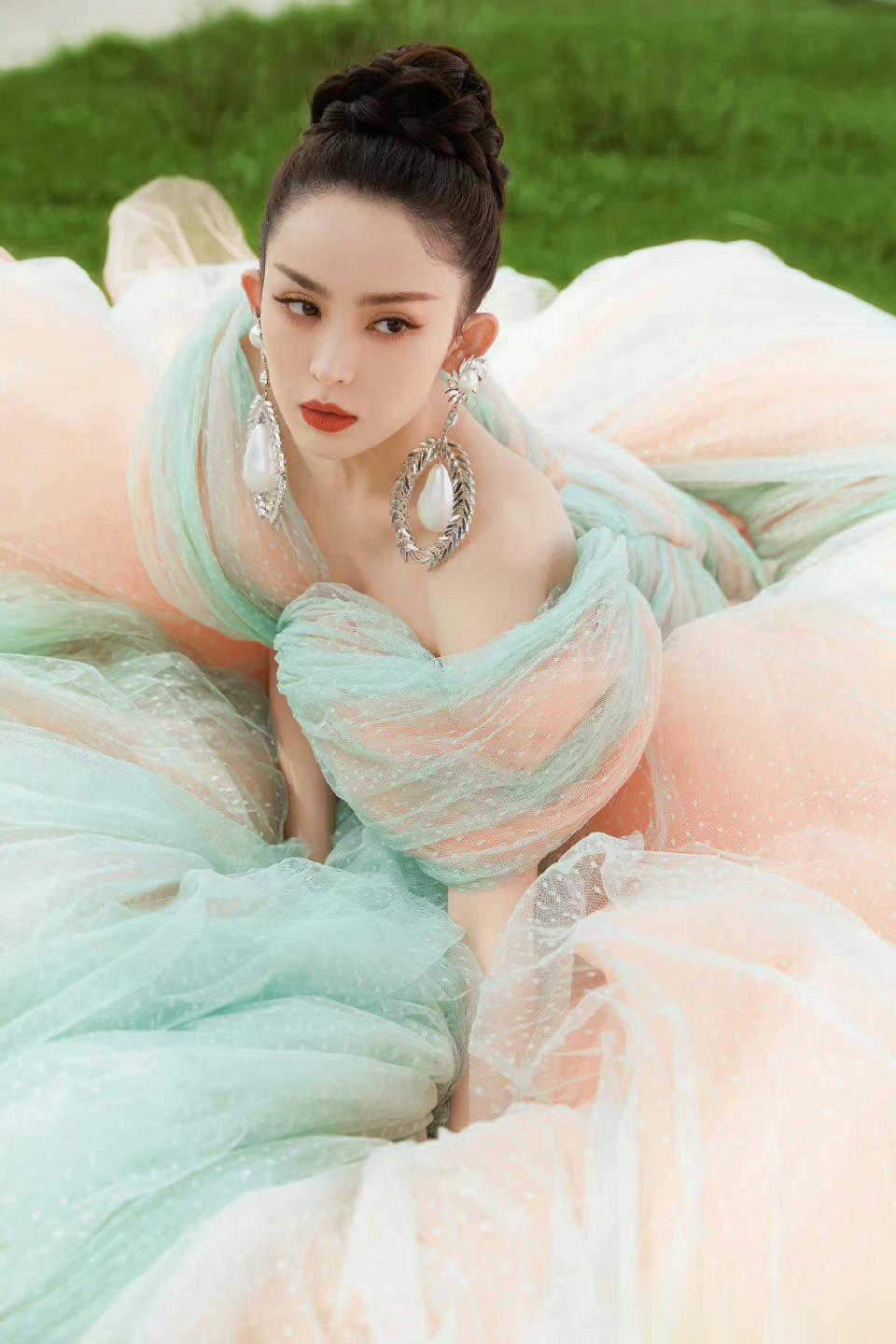  北京电影节造型明星工作室出图朱一龙、陈飞宇、魏晨、倪妮、刘雨昕、张子枫、古力娜