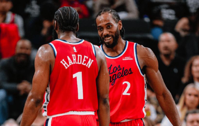 伦纳德就喜欢压到近框出手，祖巴茨在伦纳德去篮下就两三个人协防，你敢说不影响他的空