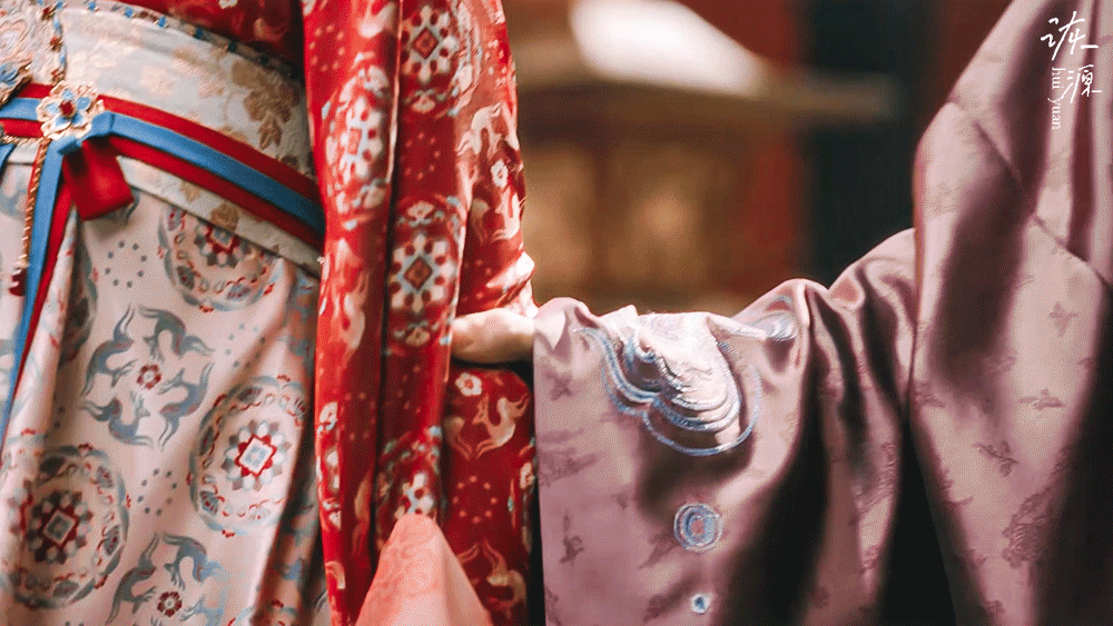 白鹿 《唐宫奇案》李佩仪 / 动图▷EP28-10 盘发+红衣（红白）+花钿+特